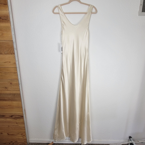 NWT Reformation Annabelle Maxi Silk Dress Fior Di Latte Cowl Scooped Neck 6 - Picture 6 of 12